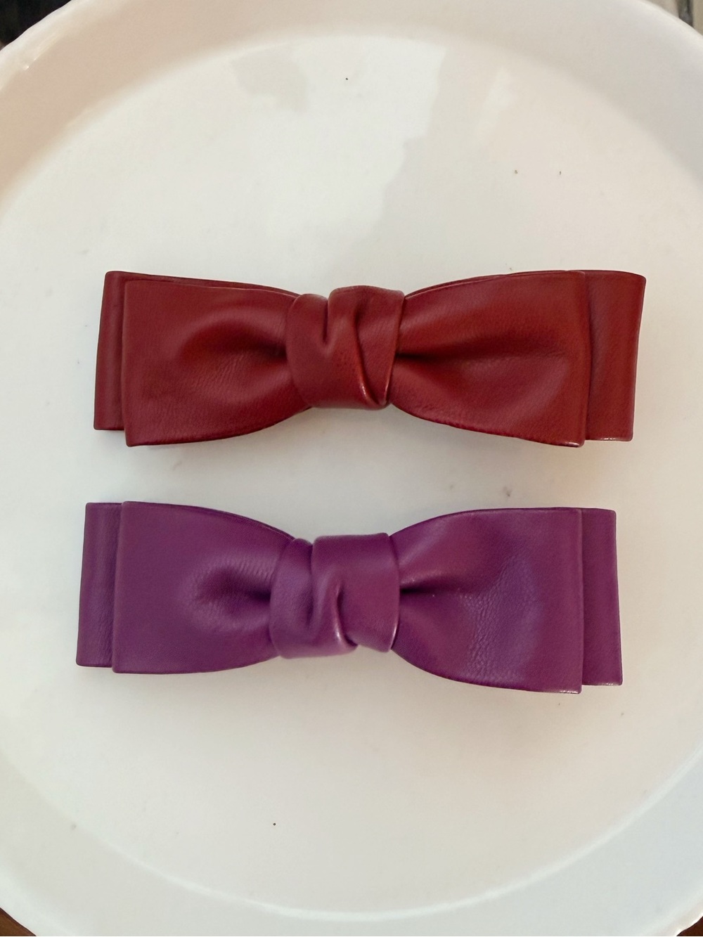 Set of 2 beautiful faux leather hair bows attached to an alligator hair clip
